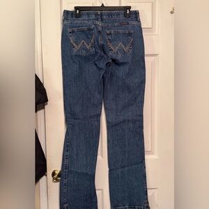 Wrangler Women's Boot Cut Jeans in Deep Blue